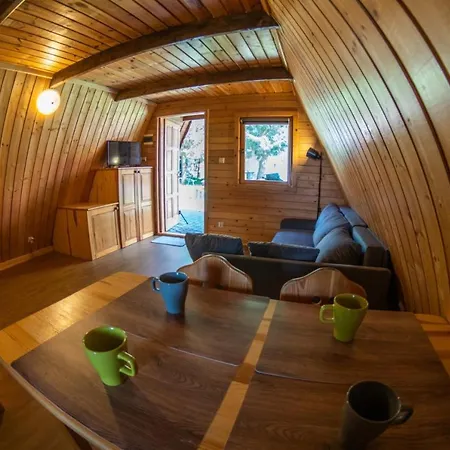 Alojamento de Turismo Selvagem Nad Stara Rega Mrzeżyno